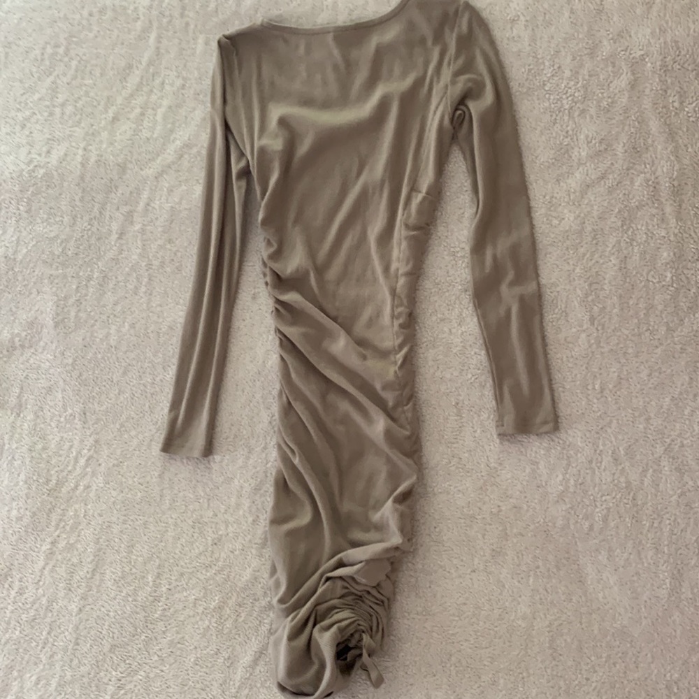 Selfie Leslie Green Long Sleeve Dress - Picture 2 of 12